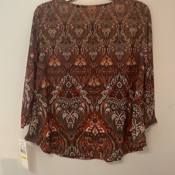 Ruby Rd top - Picture 2 of 4